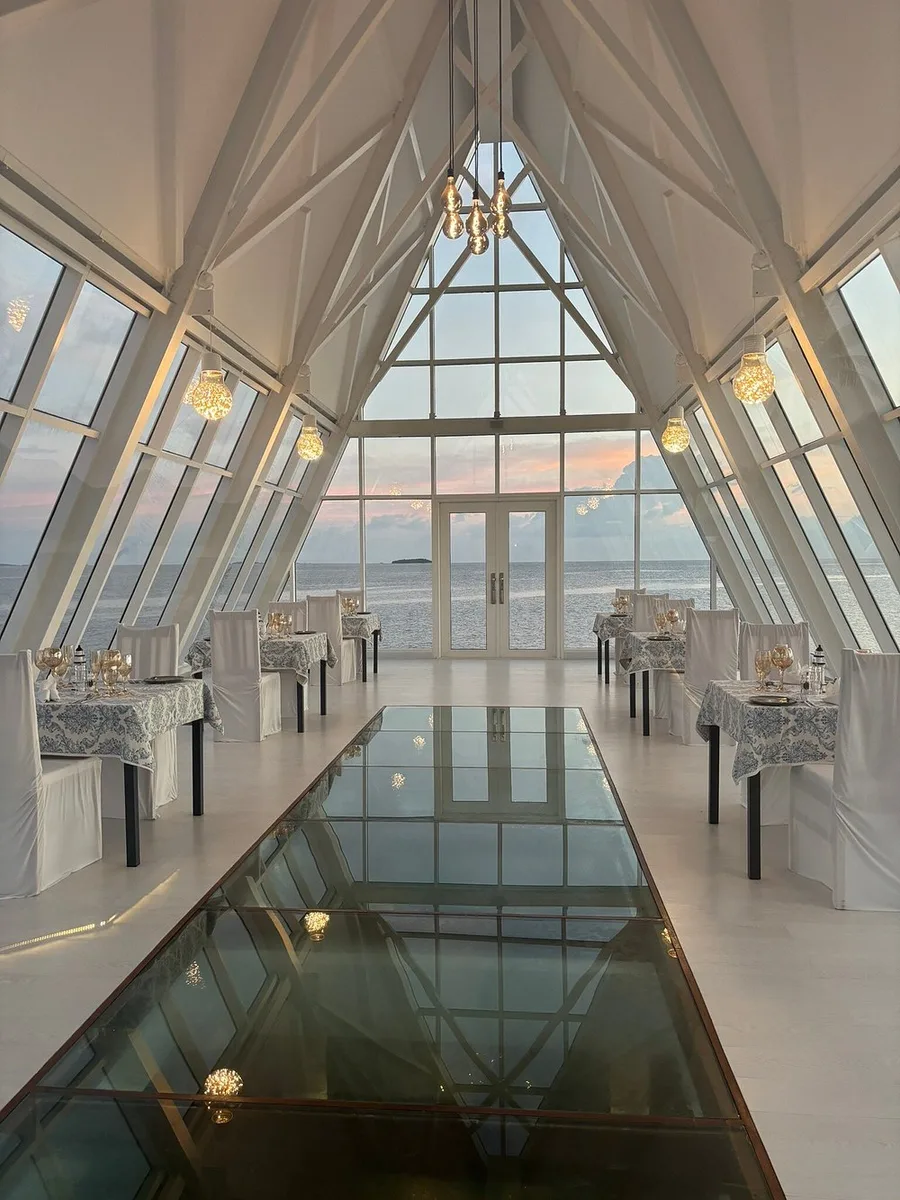 Furaveri Maldives: Ресторан 2