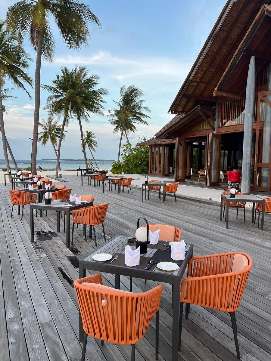 Furaveri Maldives: Ресторан 10