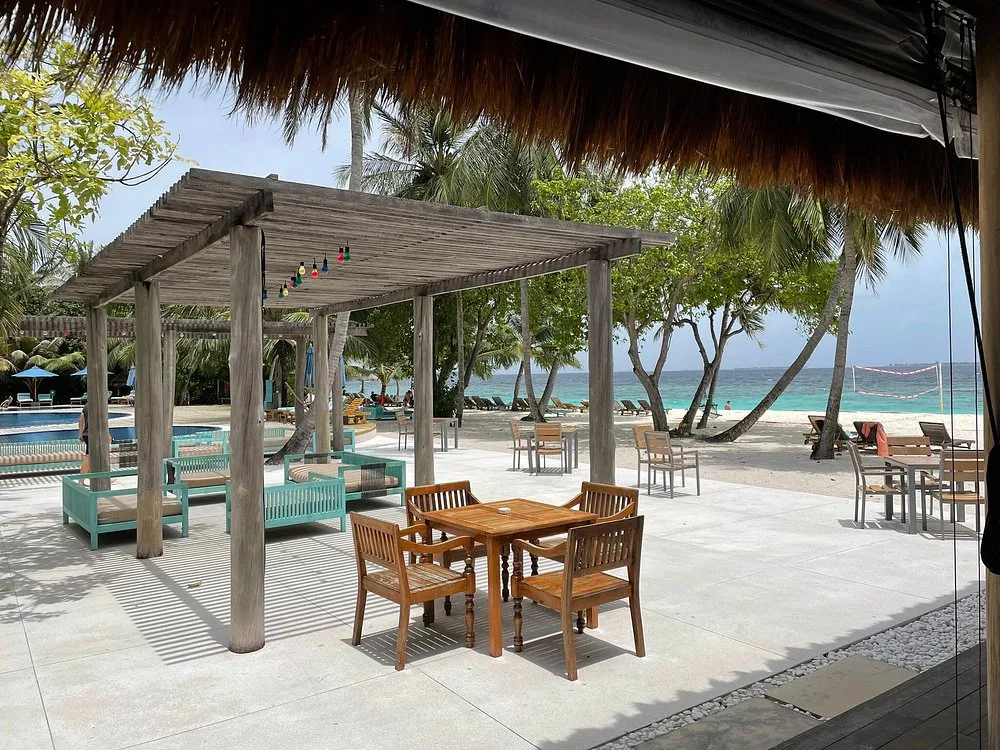 Furaveri Maldives: Ресторан 12