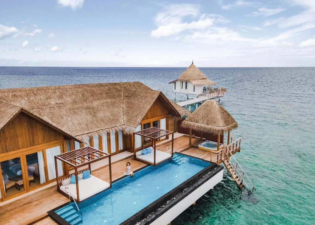 Furaveri Maldives 5*