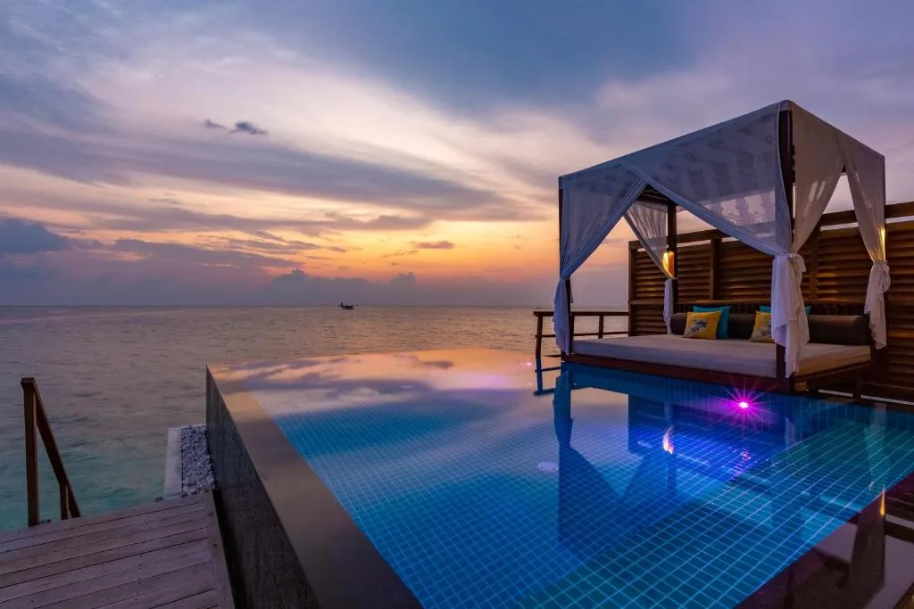 Furaveri Maldives 5*