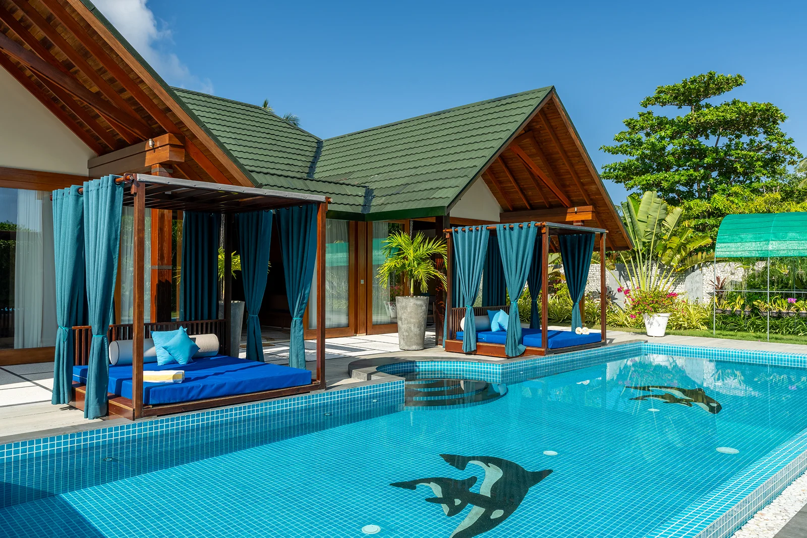 TWO BEDROOM PRIVATE LUXURY VELAA RESIDENCE